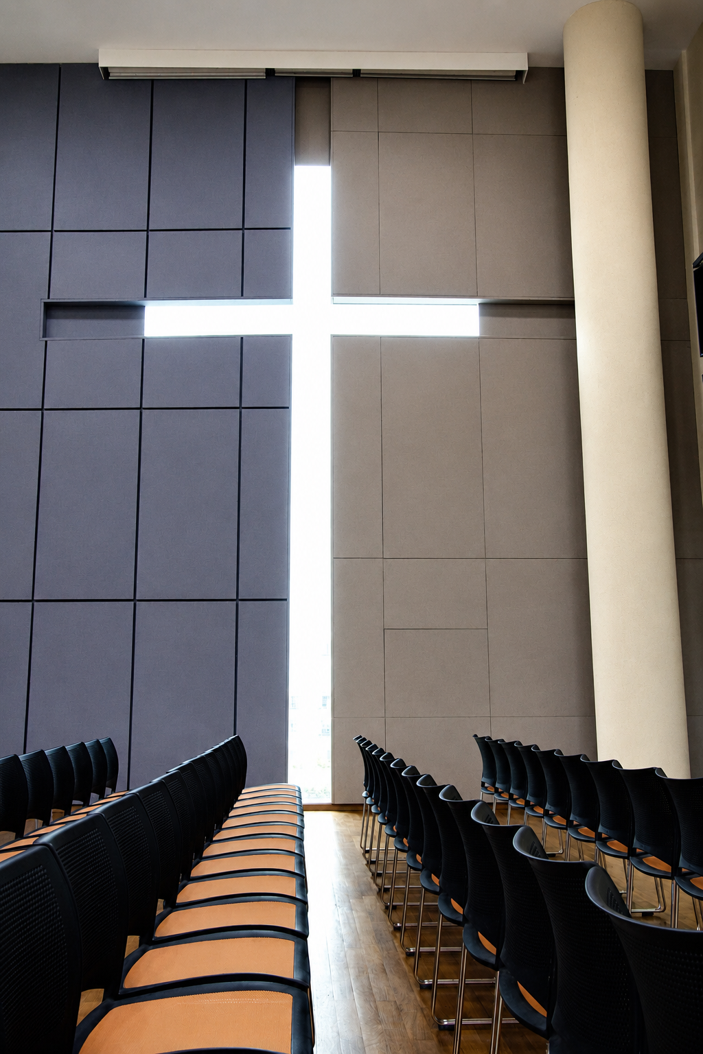 Central Christian Church — thumbnail 6